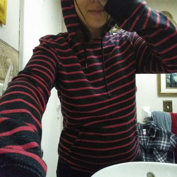 On the byas hoodie - Picture 2 of 5